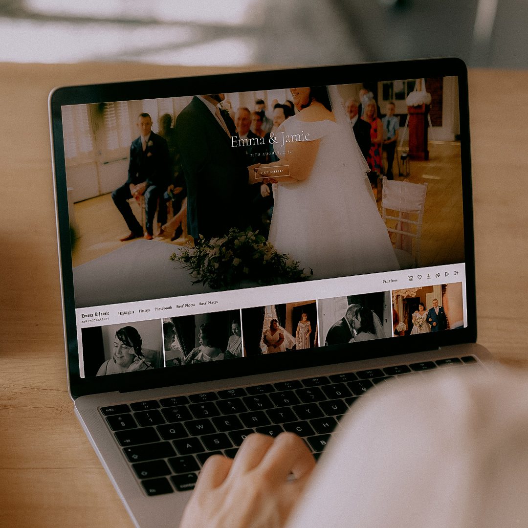 R&R Photography wedding client receiving access to their private online wedding gallery